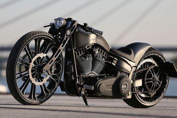 Grom na dva točka: Klasičan čoper, modernih i elegantnih linija (FOTO) (VIDEO)