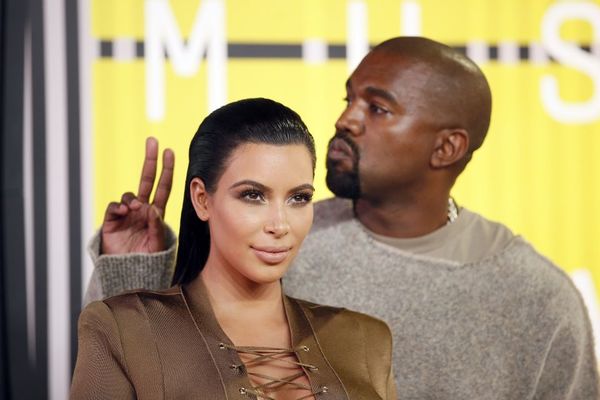 Šta li se desilo? Kanje Vest ostavio Kim Kardašijan samo četiri dana nakon porođaja! (FOTO)