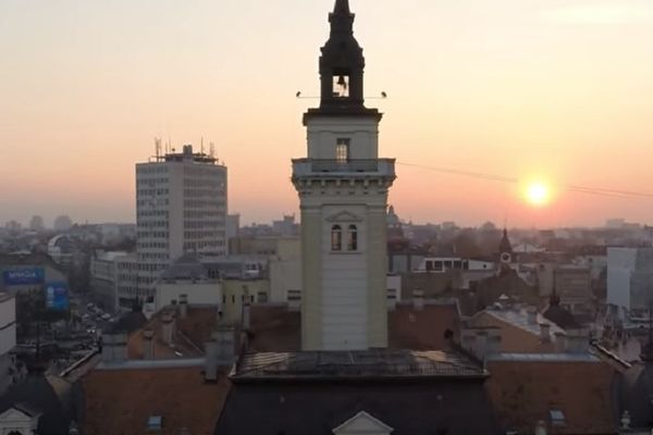 Čitav Novi Sad bez vode! Tviteraši poludeli! (FOTO)