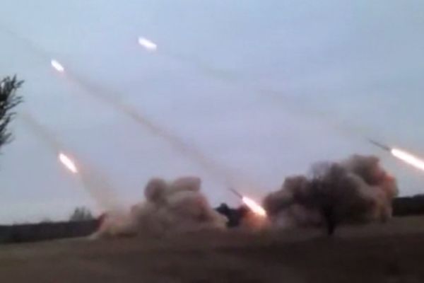 Ruski raketni vatromet: Kome je tačno upućen? A koliko tek košta? (VIDEO)