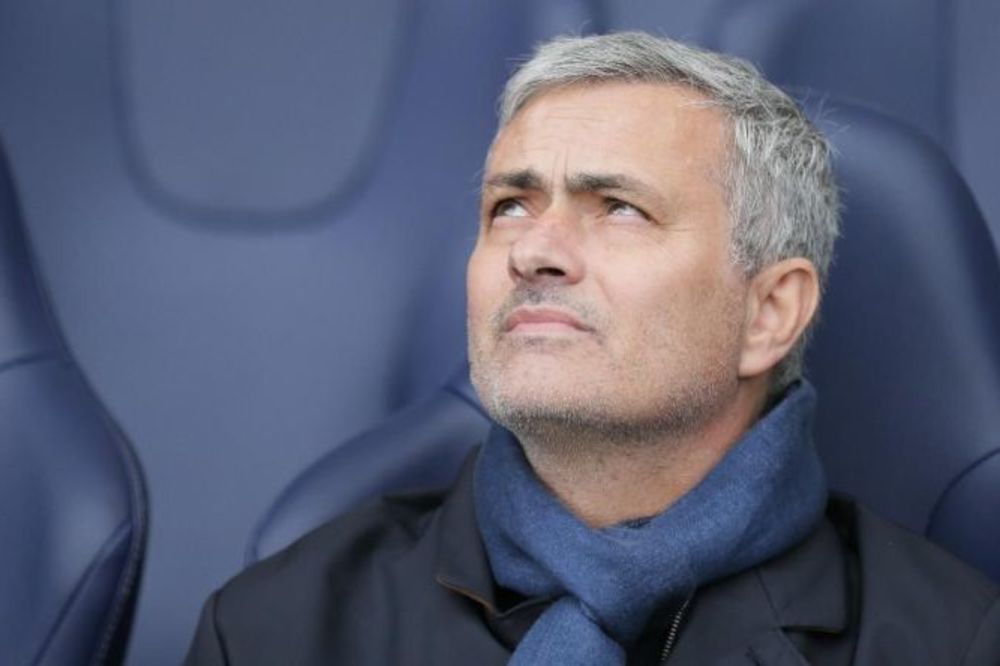 Čovek iz senke: Otkriveno ko je smestio Murinju otkaz u Čelsiju! (FOTO)