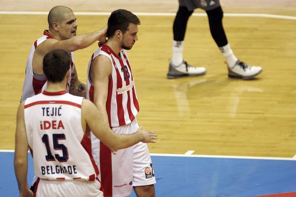 Gudurić se pretplatio na trojke od kojih eksplodira Pionir! (VIDEO)