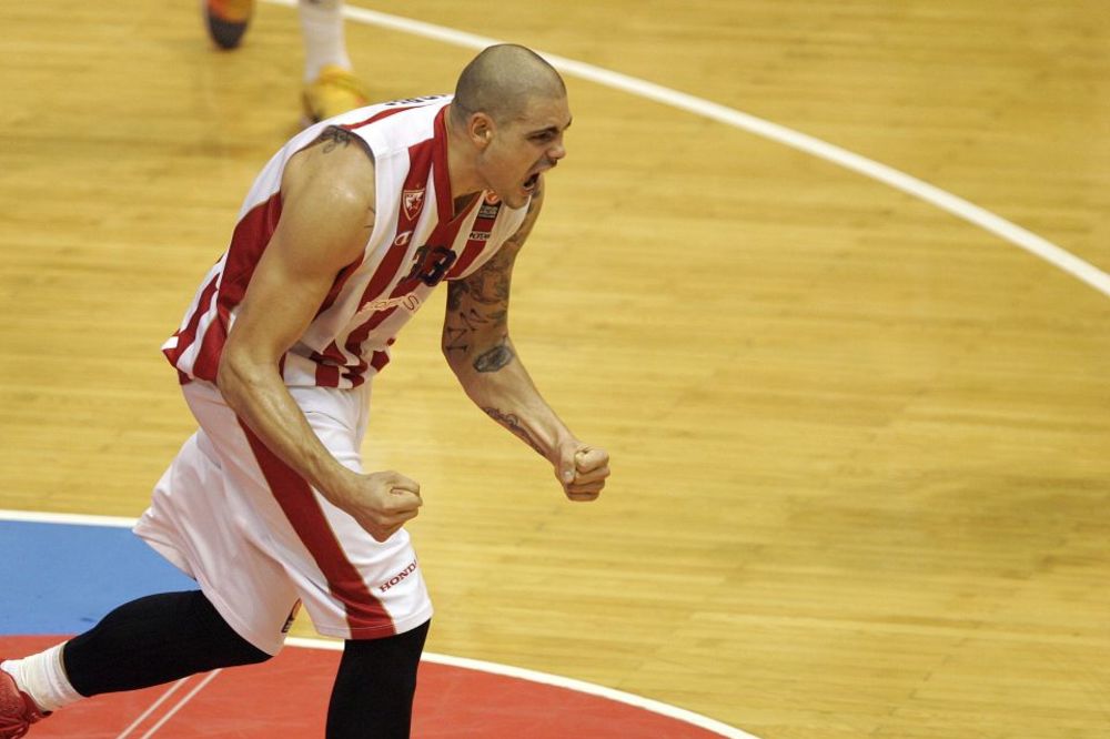 Šta je to Cirbes rekao Riversu pa je ovaj promašio ključno bacanje? (VIDEO)