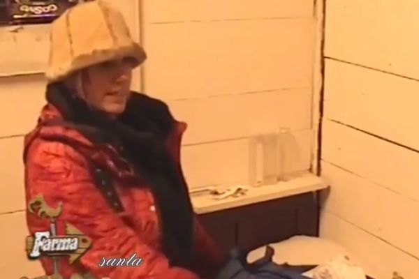 Ubacila joj balegu u krevet! Tamara počastila Golubovićku! (VIDEO)