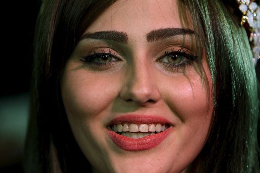 Posle 43 godina izabrana prva misica Iraka i njeno lice nije pokriveno feredžom! (FOTO) (VIDEO)