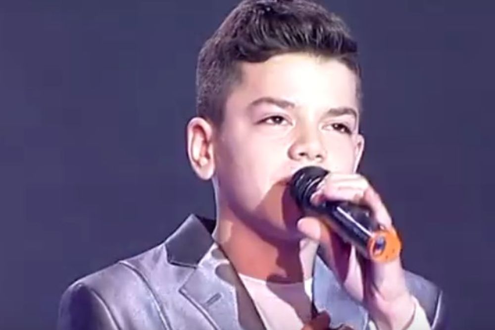 On je naslednik Zdravka Čolića: Pinkova zvezdica oduševila Balkan! (VIDEO)