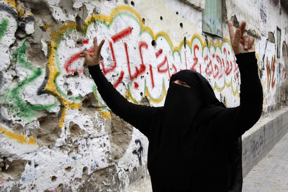 Pala prva Srpkinja vehabija! Pripremala samoubilačke napade! (FOTO)