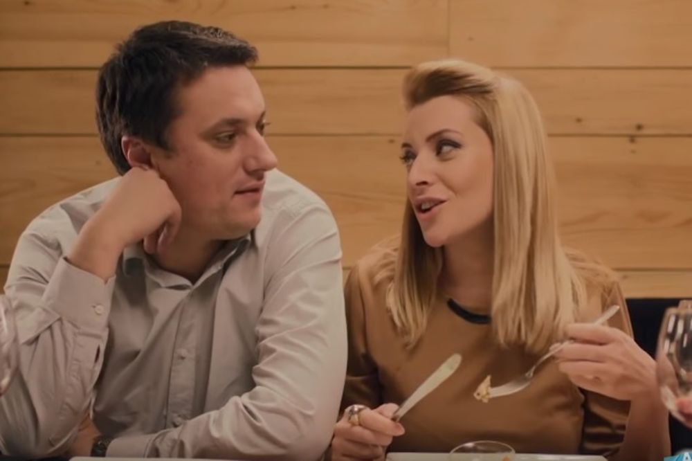 Anđelka je kao Šeron Stoun, lepa i ubitačna plavuša! (VIDEO) (FOTO)