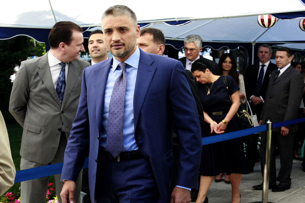 Čeda Jovanović besan: Neću da hodam s perikama po Beogradu jer nemam obezbeđenje!