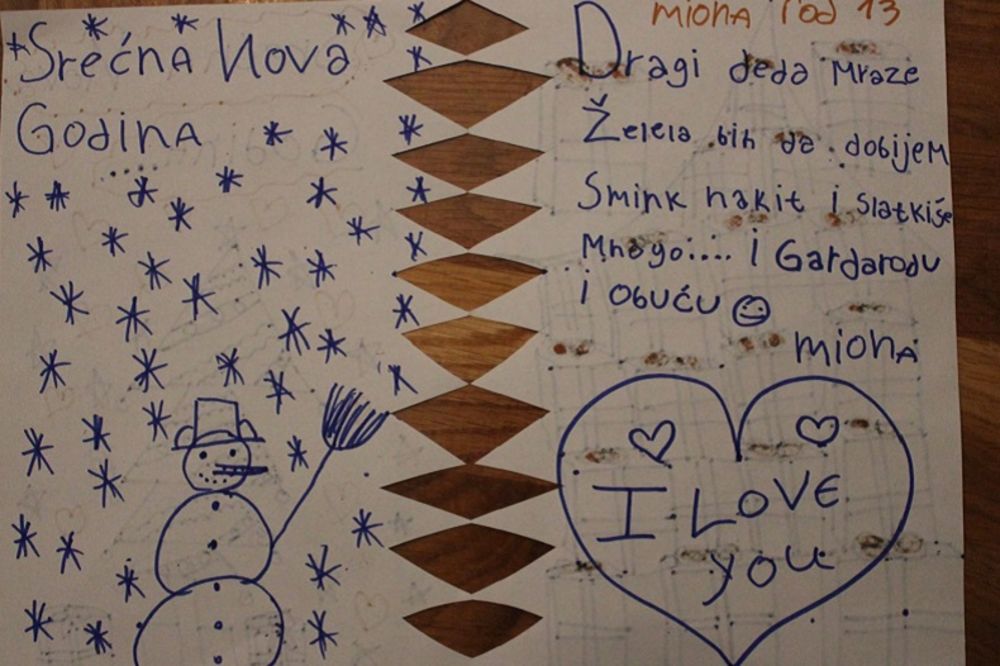 Deda Mraze, donesi mi slatkiše i lutku! Ovo su želje mališana kojima nema ko da kupi poklon