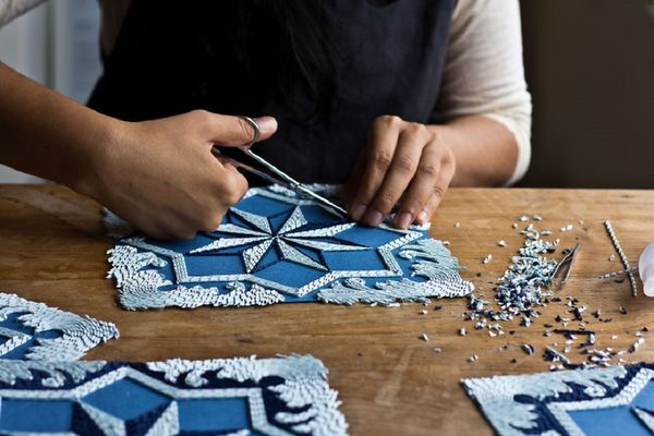 Ovakve mozaike nikada niste videli: Ona stvara umetnost od trakica papira! (FOTO)