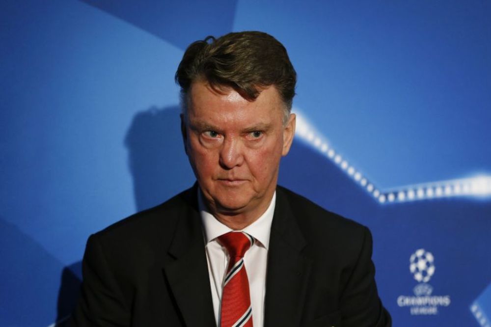 Van Gal besneo na novinare: Šta mislite kako se oseća moja porodica? (VIDEO)