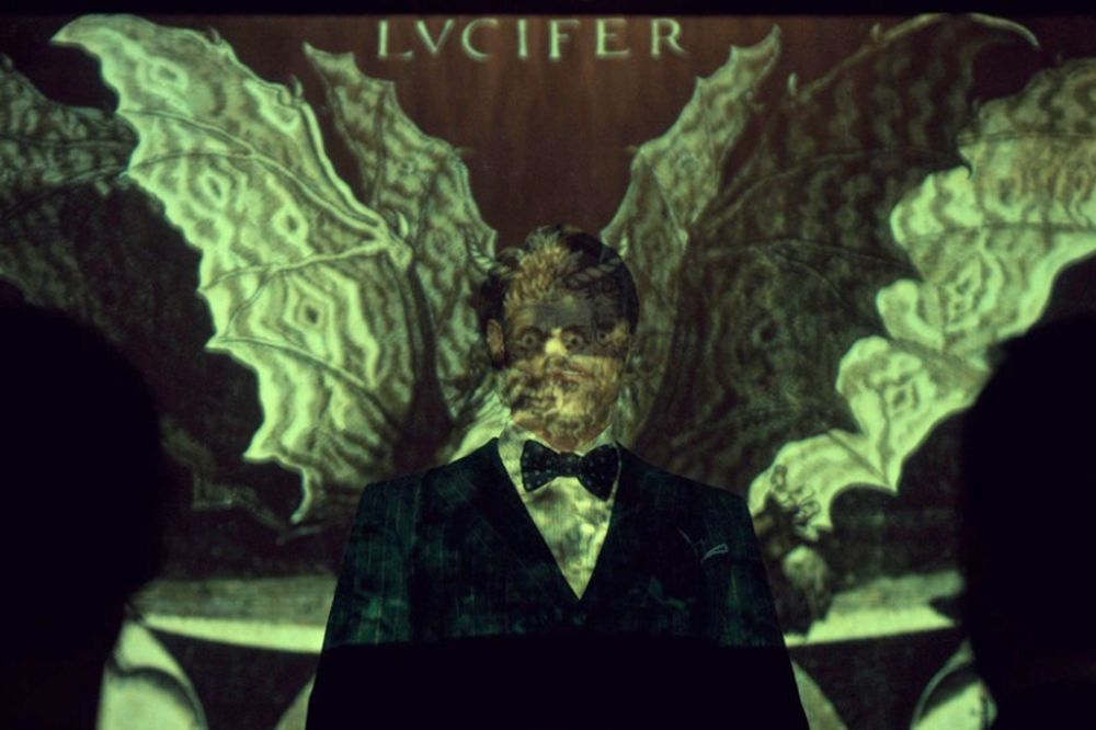 37 apsolutno neverovatnih prizora sa malih ekrana u 2015. godini! (FOTO)