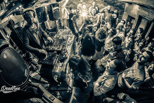 Hoćete u provod? Ovaj baja iz Mančestera garantuje pravu ludnicu u subotu veče!