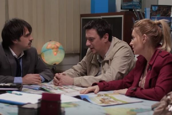 Nemoguća misija: Kad se Andrija i Anđelka dogovaraju gde će na novogodišnje putovanje! (VIDEO)