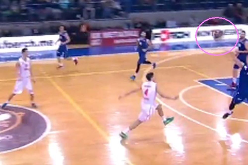 Putovala je čak iz Crne Gore: Košarkaš Sutjeske pogodio koš sa celog terena! (VIDEO)