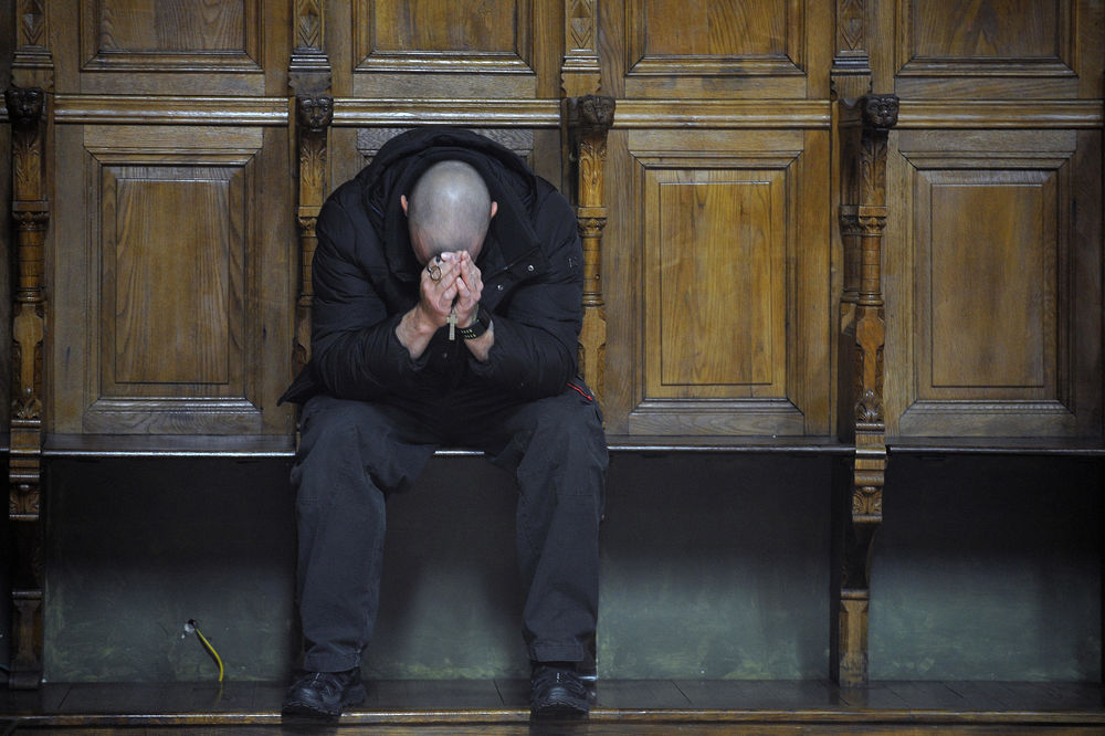 Hrvatski teolog tvrdi: Kleronacionalizam je zamenio komunizam! (FOTO) (GIF)