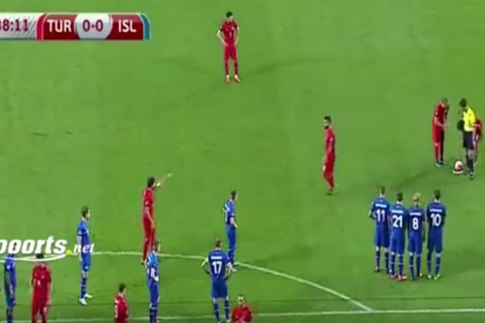 Ne, nije Mesi: Majstorija iz slobodnjaka koja je odvela Tursku na EURO je gol godine! (VIDEO)