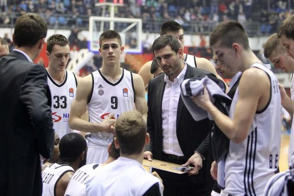 Partizan neće smeniti Božića, Džons bi hteo da ide iz kluba?
