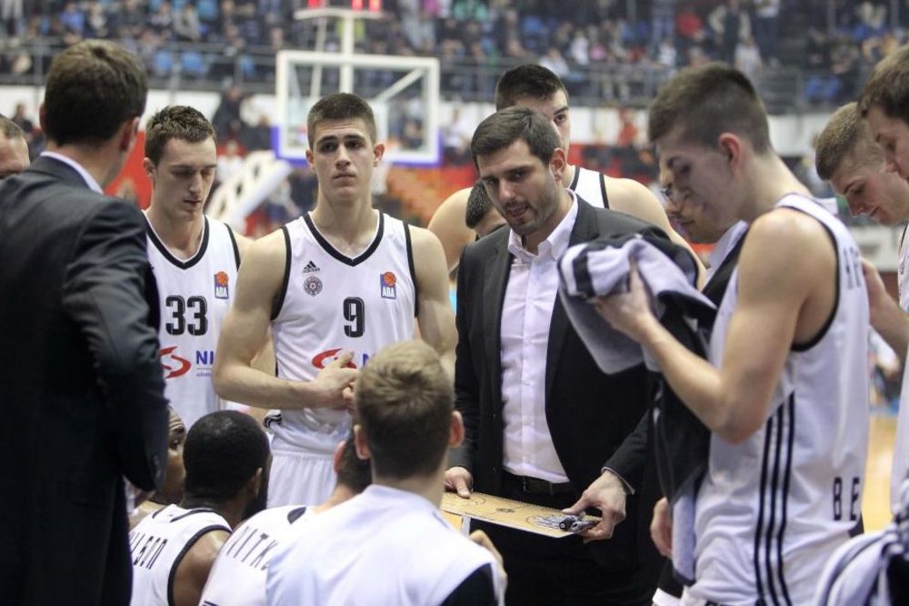 Partizan neće smeniti Božića, Džons bi hteo da ide iz kluba?