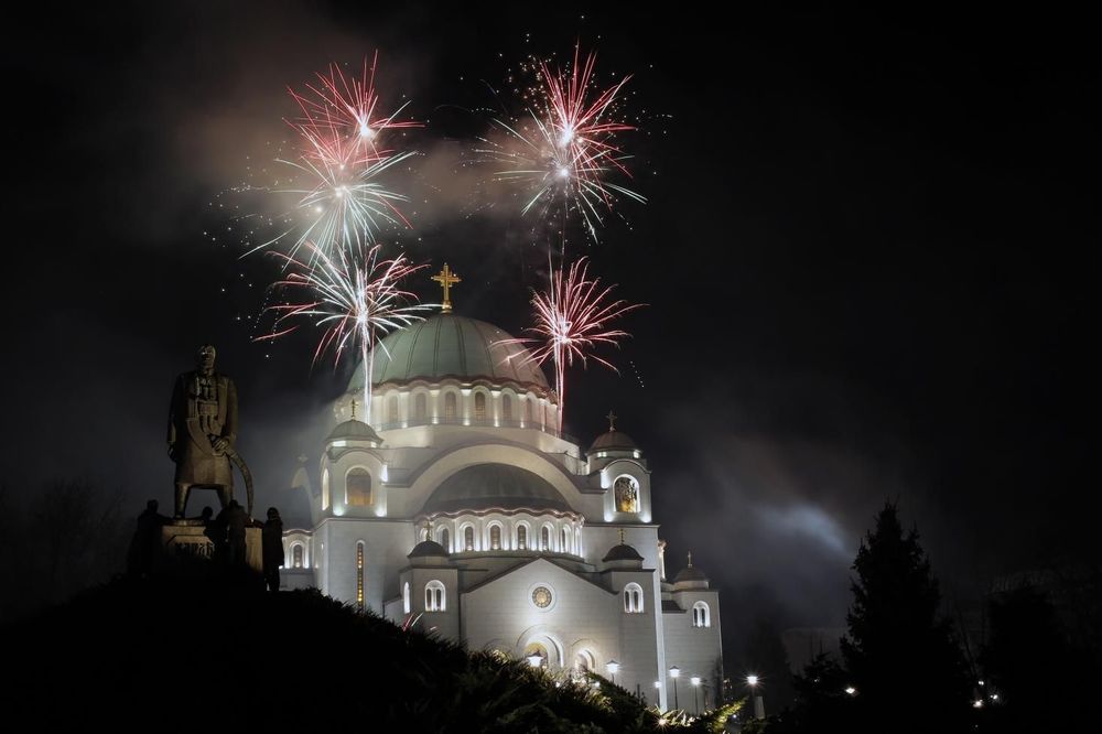 Večeras uradite samo jednu stvar u ponoć i imaćete novac, sreću i zdravlje! (FOTO)