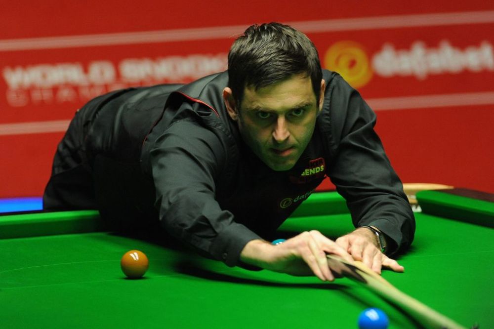 Ono kad si toliko dobar u snukeru da za to dobiješ titulu viteza! (FOTO)