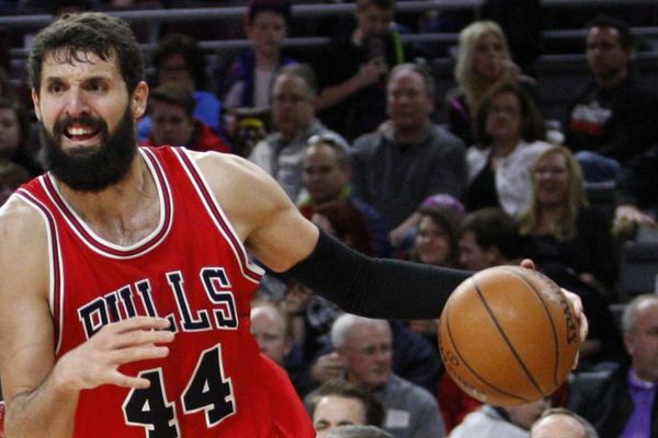 Mirotić pogodio trojku odakle Stef Kari ne bi pokušao da šutne! (VIDEO)