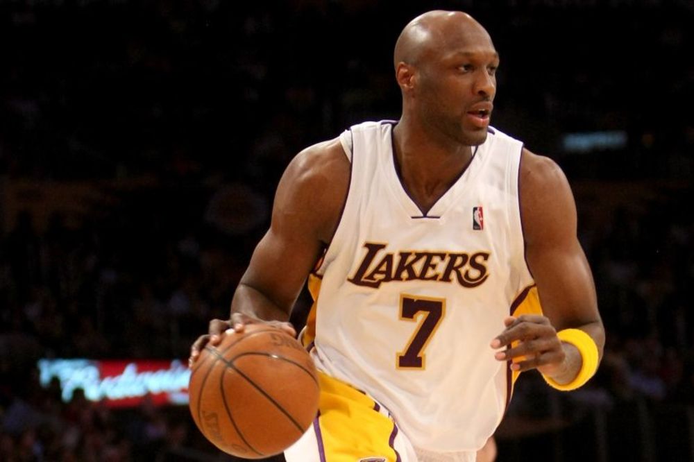 Posle skoro 3 meseca: Prva fotka Lamara Odoma od predoziranja u bordelu! (FOTO)