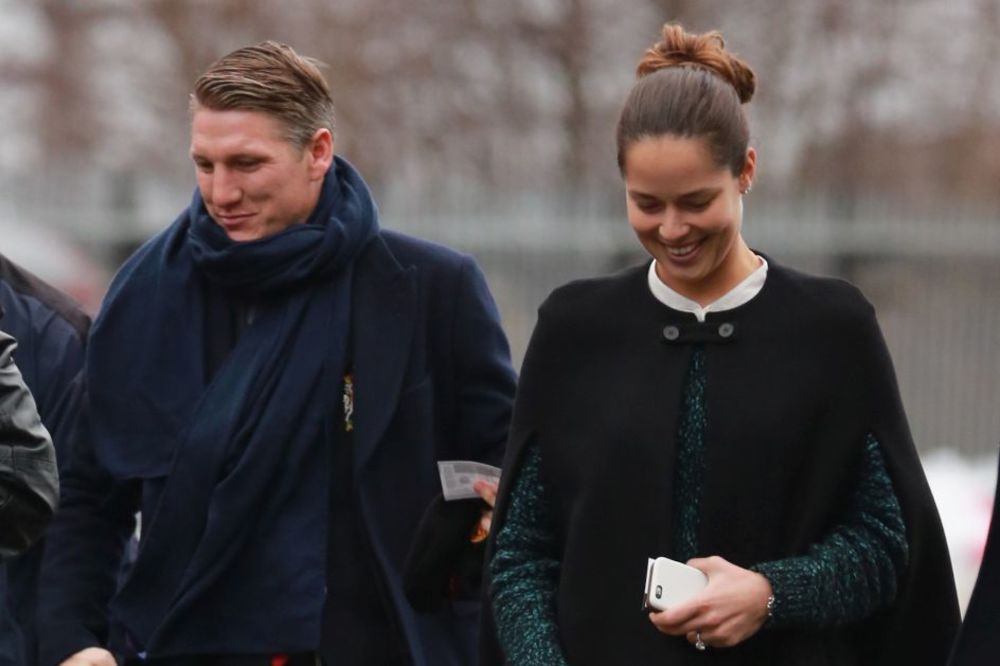 Ana nosi prsten od 20 hiljada dolara, a nije od Švajnštajgera! (FOTO)