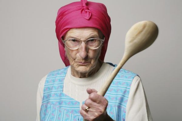 Evo kako je nastala nadžak-baba: Sigurno i vi znate neku! (FOTO)