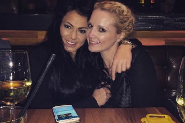 Tamara i Maja se ljube u usta! A razlog zbog kojeg to rade je posebno bedan! (FOTO)