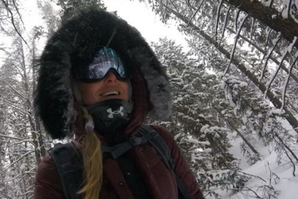 Sevaju varnice na snegu između skijašice i šampiona Formule 1! (VIDEO)