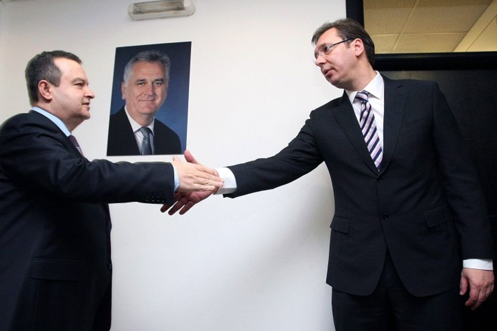 Vučić: Stranke vladajuće koalicije samostalno na pokrajinskim izborima!