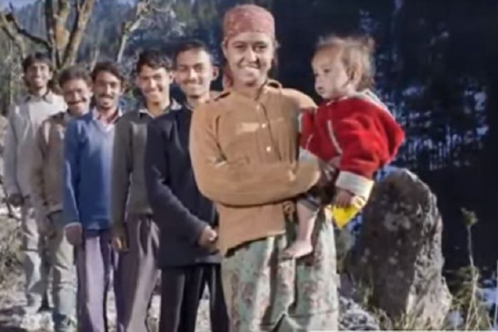 Udala se za petoricu braće: Svako veče spava sa drugim, ali joj je najbitnije da nije gladna! (VIDEO)