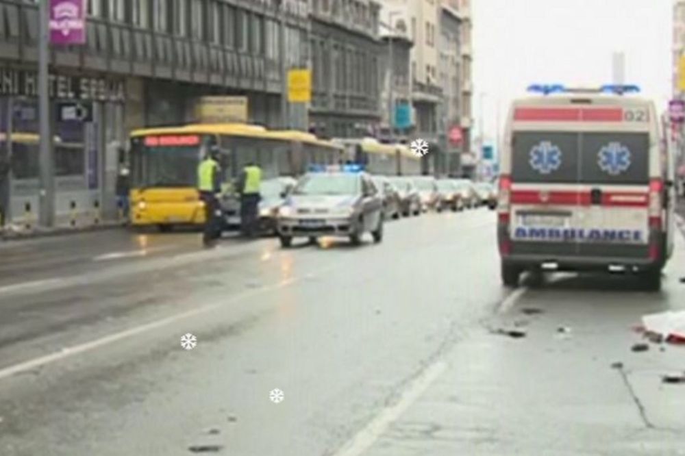 Leteo 20 metara: Rumunski državljanin udario mladića autom i usmrtio ga na licu mesta!