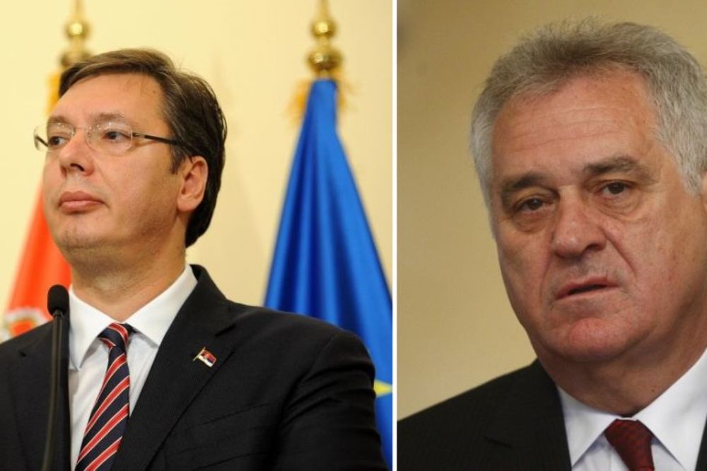 Vučić i Nikolić čestitali Božić svima koji slave po julijanskom kalendaru! (FOTO)