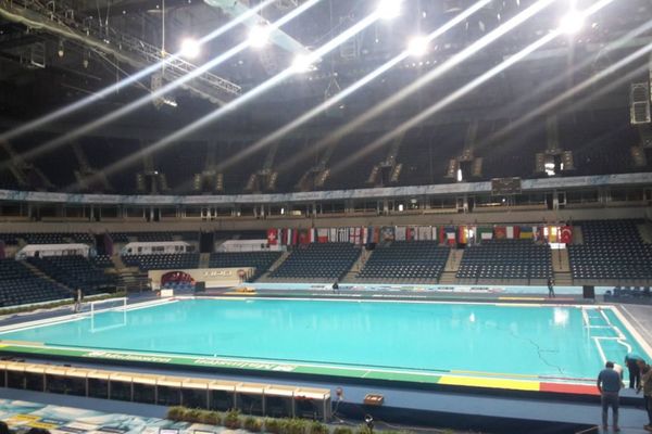 Sve je spremno za vodeni spektakl: Da li ćete i vi biti u nedelju u Areni? (FOTO)