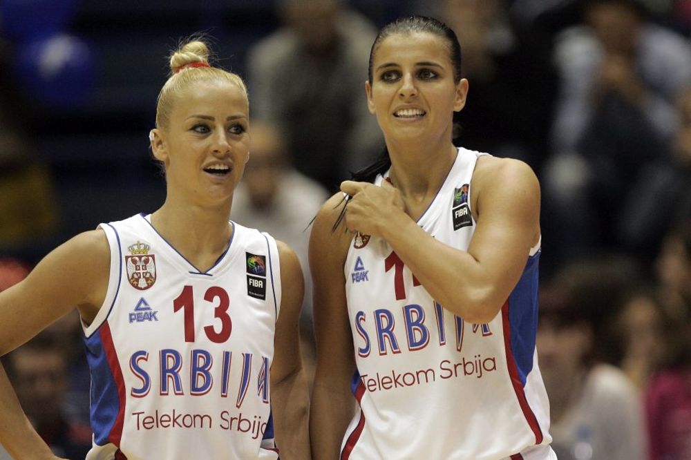 Milica Dabović ima novu vrelu tetovažu koju je posvetila svojim sestrama! (FOTO)