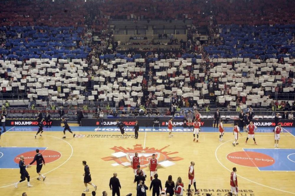 Spektakularna koreografija Delija u čast naše zemlje i Mojkovačke bitke! (VIDEO)