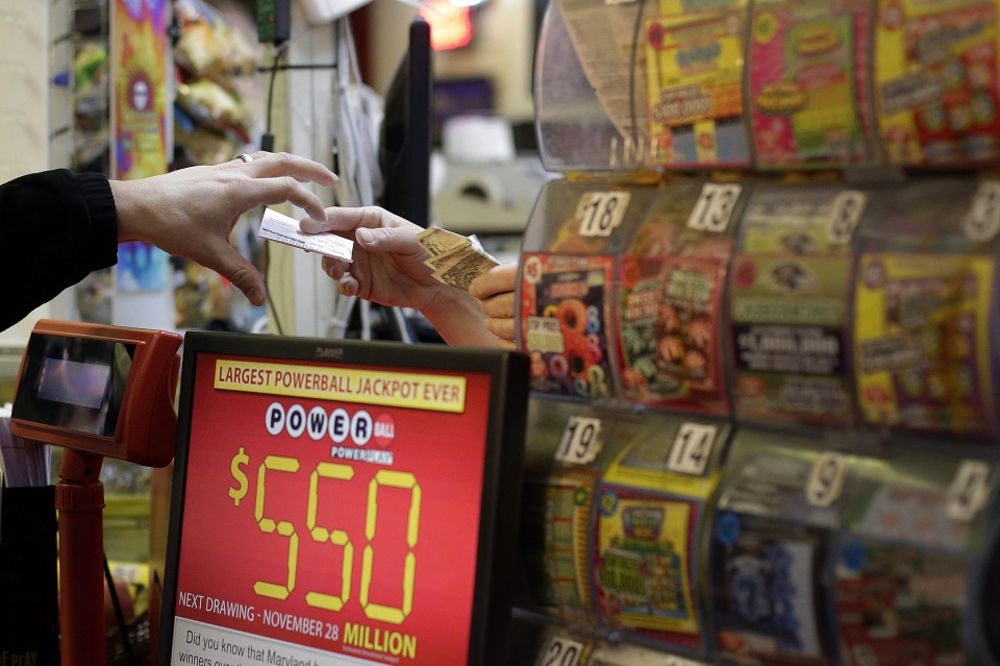 Amerikance trese groznica: Ko će dobiti rekordni džekpot od 900 miliona dolara? (FOTO)