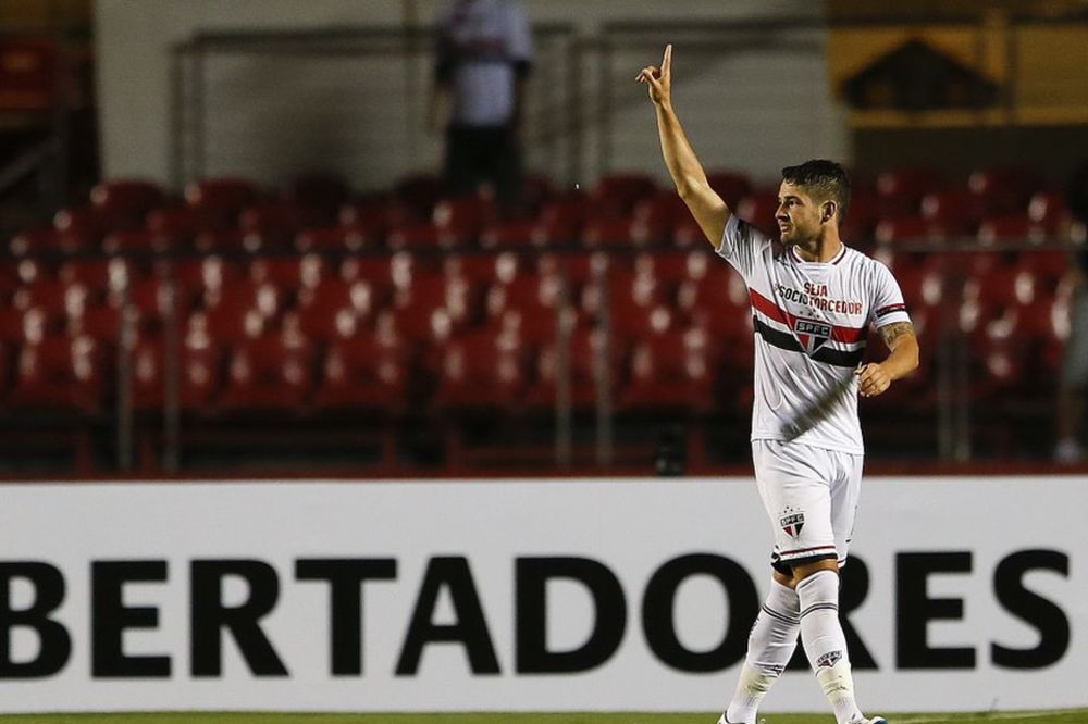 Odbio je priliku da bude 4. najplaćeniji igrač na svetu radi prelaska u Liverpul! (FOTO)