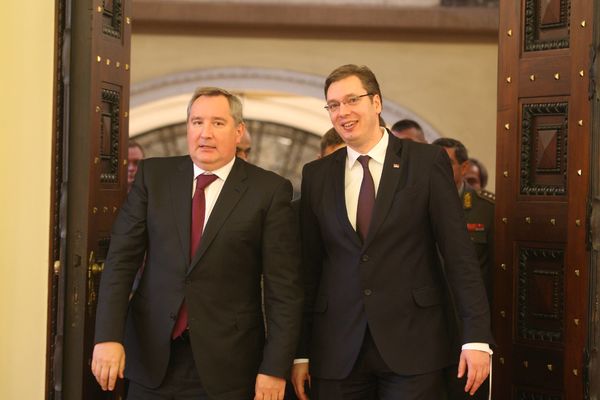 Rogozin poručio Srbima: Da ste imali S300 nijedna zgrada ne bi bila srušena! (FOTO) (VIDEO)