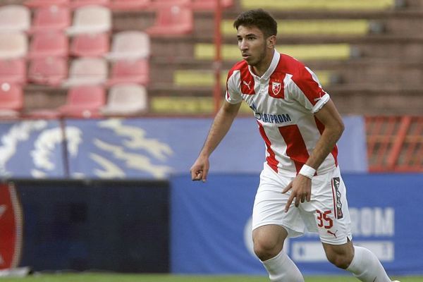 Grujić pitao partizanovca šta ga očekuje u Liverpulu i engleskom fudbalu! (FOTO)