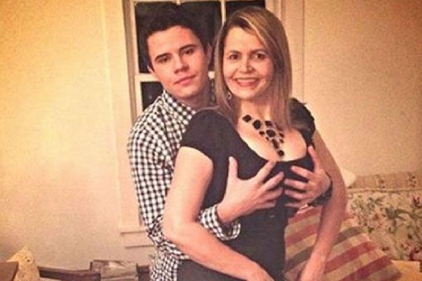 15 bizarnih fotografija porodica koje ne znaju gde je granica! (FOTO)