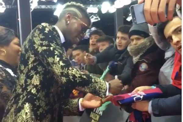 Pogba, vrati Mesiju sako! Francuz iskopirao Leov stil za dodelu Zlatne lopte! (FOTO)