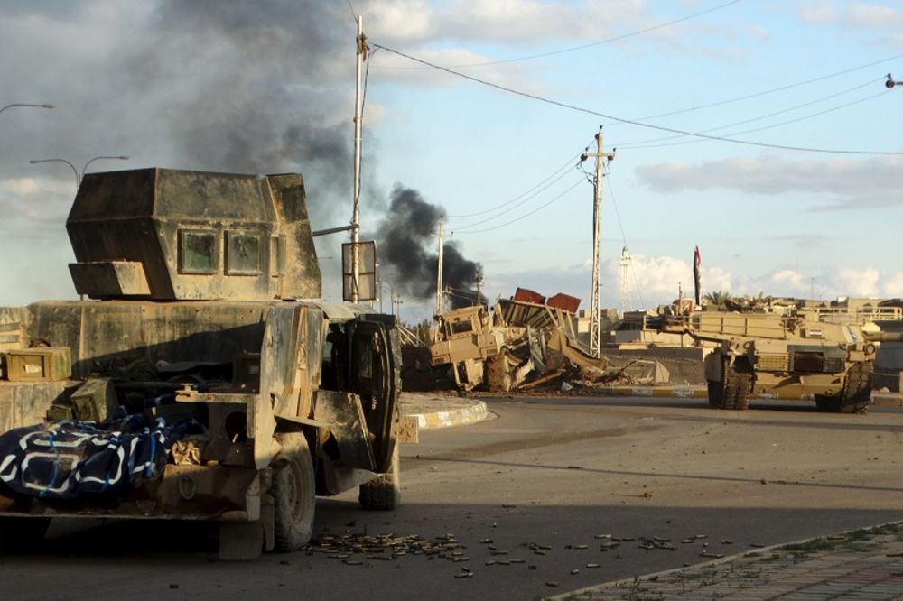 Najmanje 10 ljudi ubijeno u tržnom centru u Bagdadu, Islamska država preuzela odgovornost! (VIDEO)