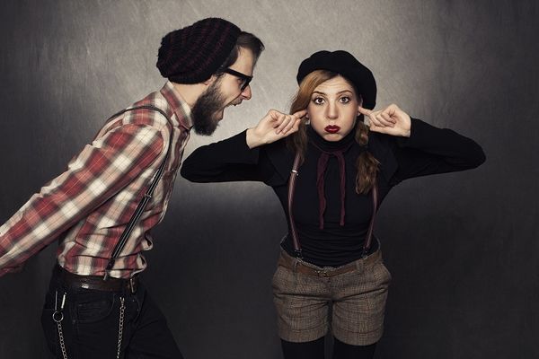 Jedan znak će danas, iznenada prekinuti svoju idiličnu vezu (GIF)