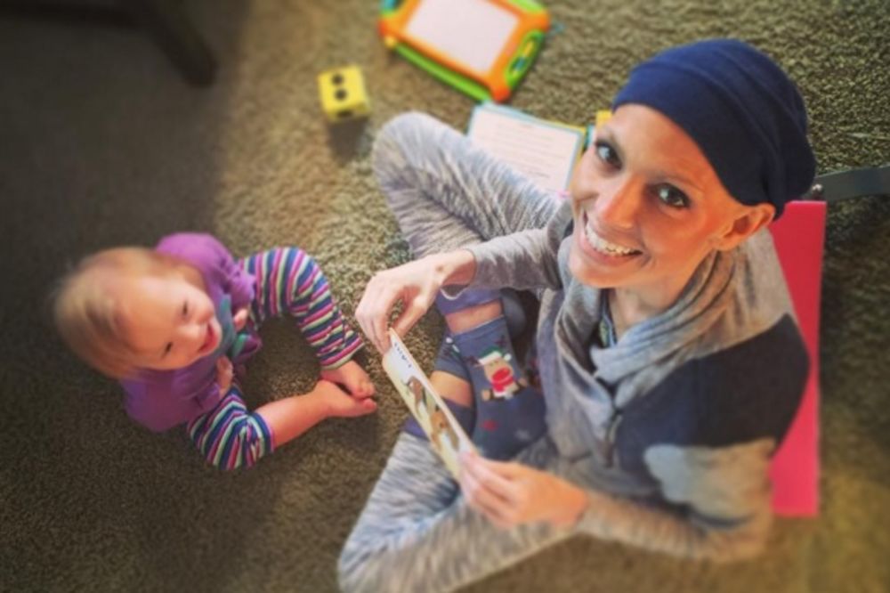 Kako ne zaplakati? Ovako je izgledao poslednji Božić koji je američka pevačica dočekala sa svojom bebicom!