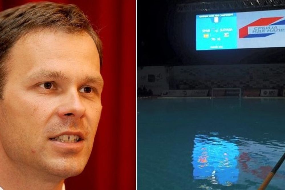 Skaj mjuzik u klin, Mali u ploču: Reklama SNS-a u Areni je fotomontaža