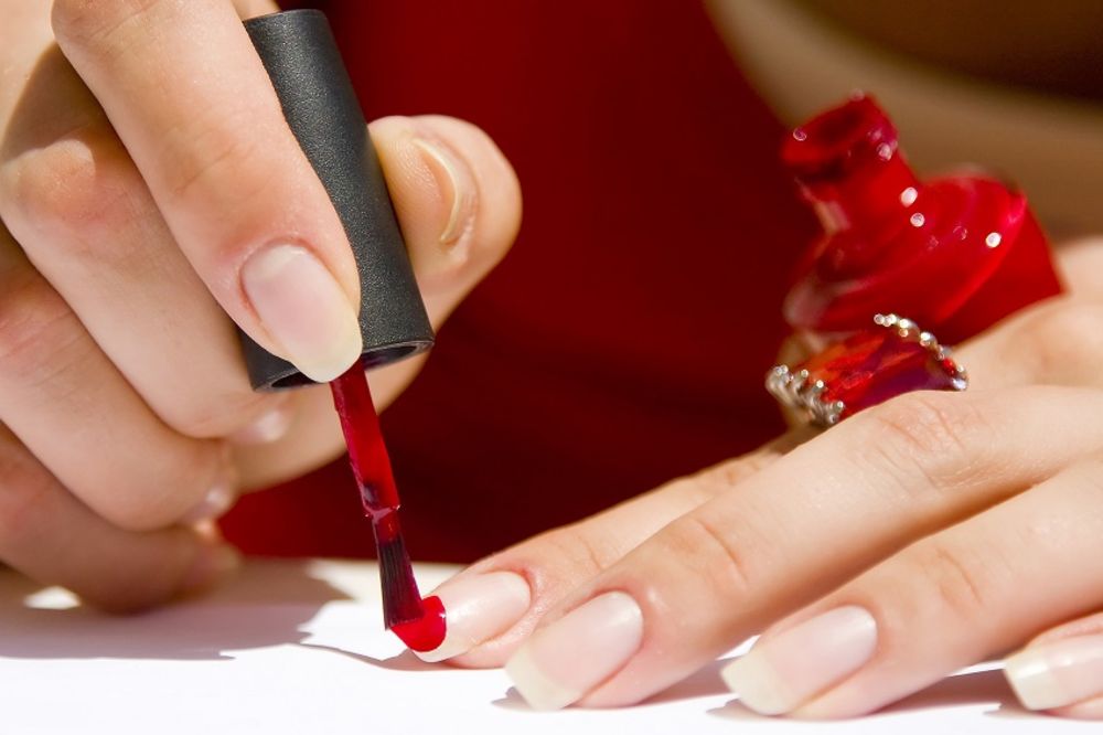 Stvari iz kuhinje vam garantuju da vam se nokti više neće lomiti (GIF)